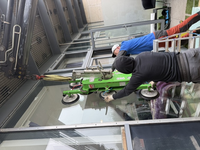 About Barnet Glazing